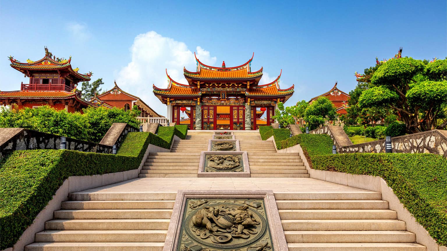 Hongkong and Macau 5 N - 6 D